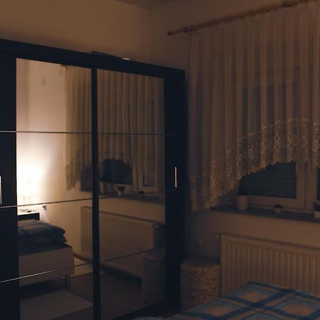 Jezdovec Apartments Krapec מראה חיצוני תמונה