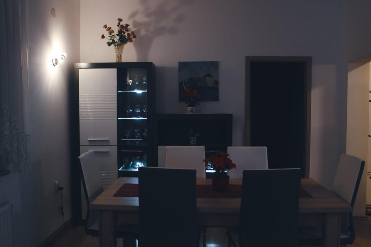 Jezdovec Apartments Krapec מראה חיצוני תמונה